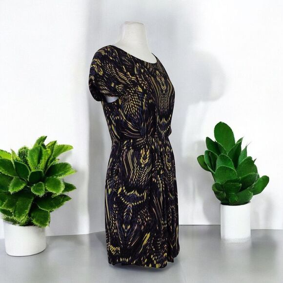 Cynthia Steffe Silk Cap Sleeve Dress - Picture 3 of 11